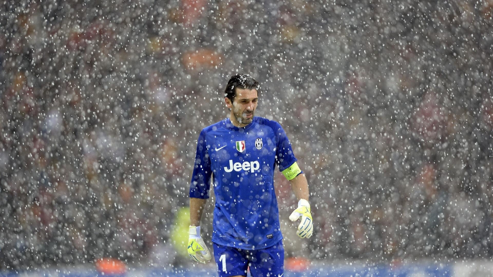 世界杯新周期：VAR技术准入门槛进一步提高 二级联赛须先达标